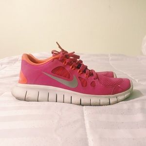 Nike 5.0 running shoes